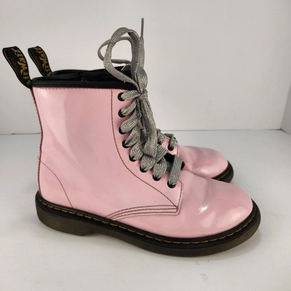 Dr. Martens 1460 Kids Pink Patent Leather Boots Youth Size 34 Lace Up Combat